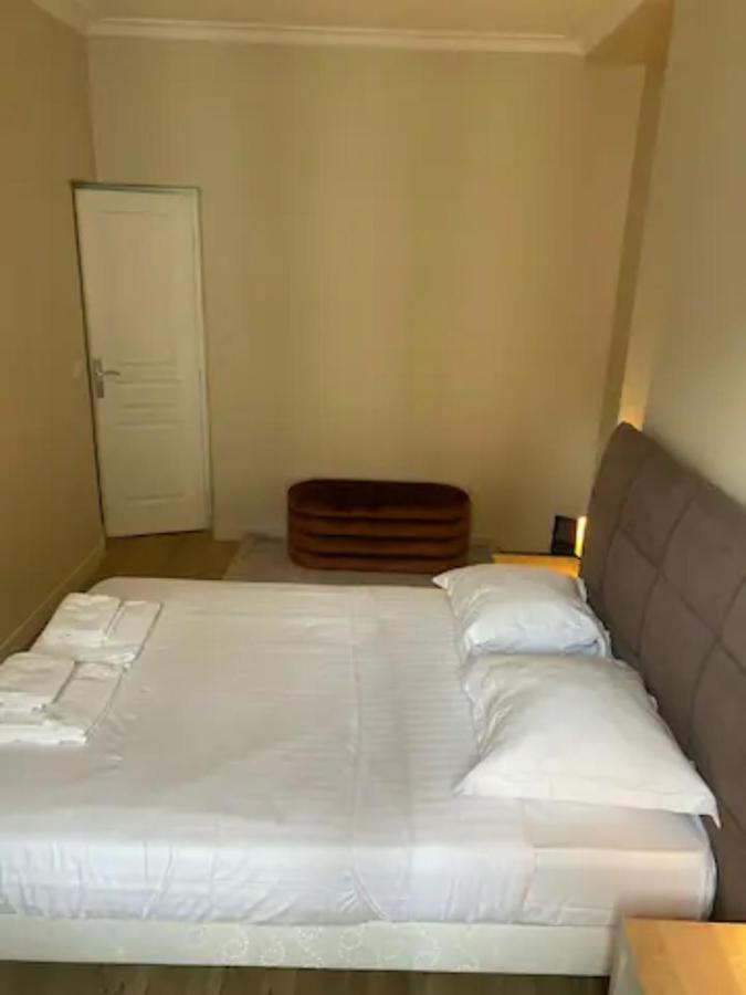 Saint Martin Family Apartment Paris Bagian luar foto