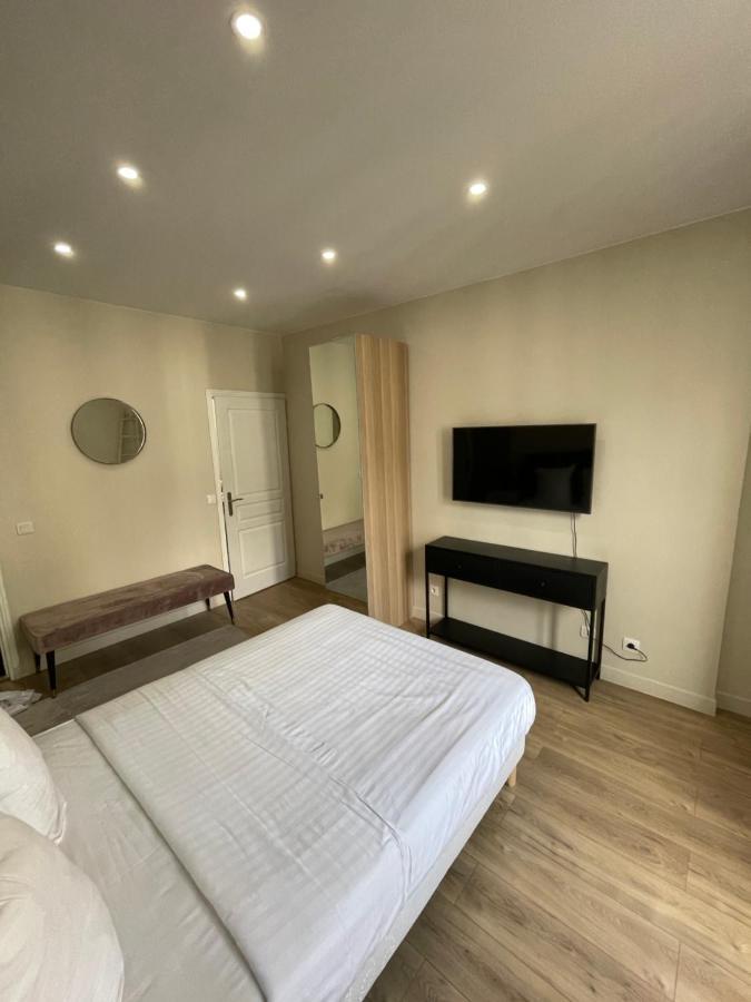 Saint Martin Family Apartment Paris Bagian luar foto